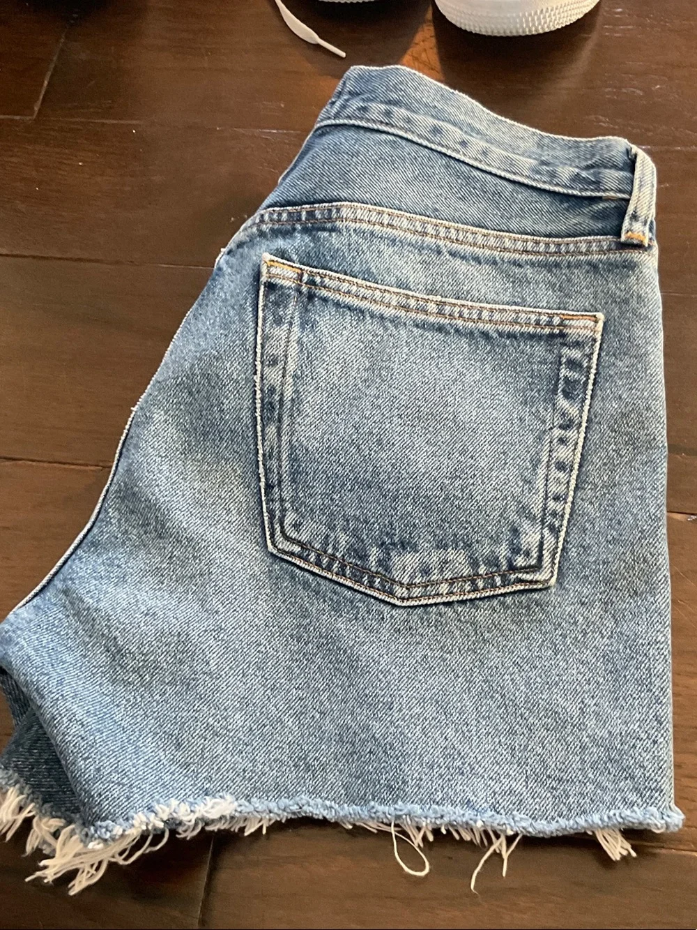 Agolde Light Blue Distressed Frayed Hem Denim Shorts - Picture 3 of 3